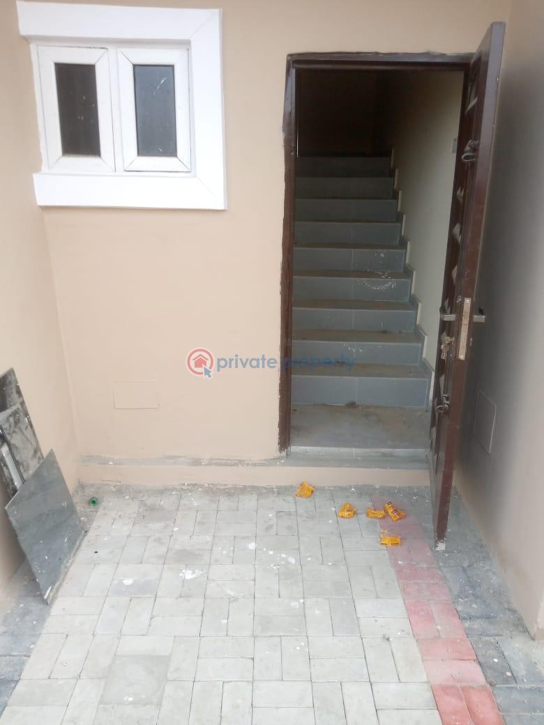 Flat & Apartment For Rent Estate Badore Ajah Lagos - 0