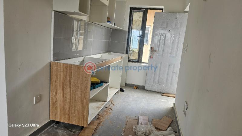 1 bedroom Mini Flat For Rent Along Lekki Expressway Lagos - 5