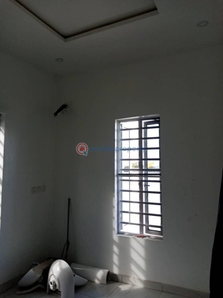 1 bedroom Flat & Apartment For Rent In A Very Secured Estate Thomas Estate Ajah Lagos - 9