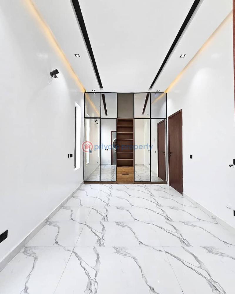 5 bedroom Detached Duplex For Sale Ajah Lagos - 1