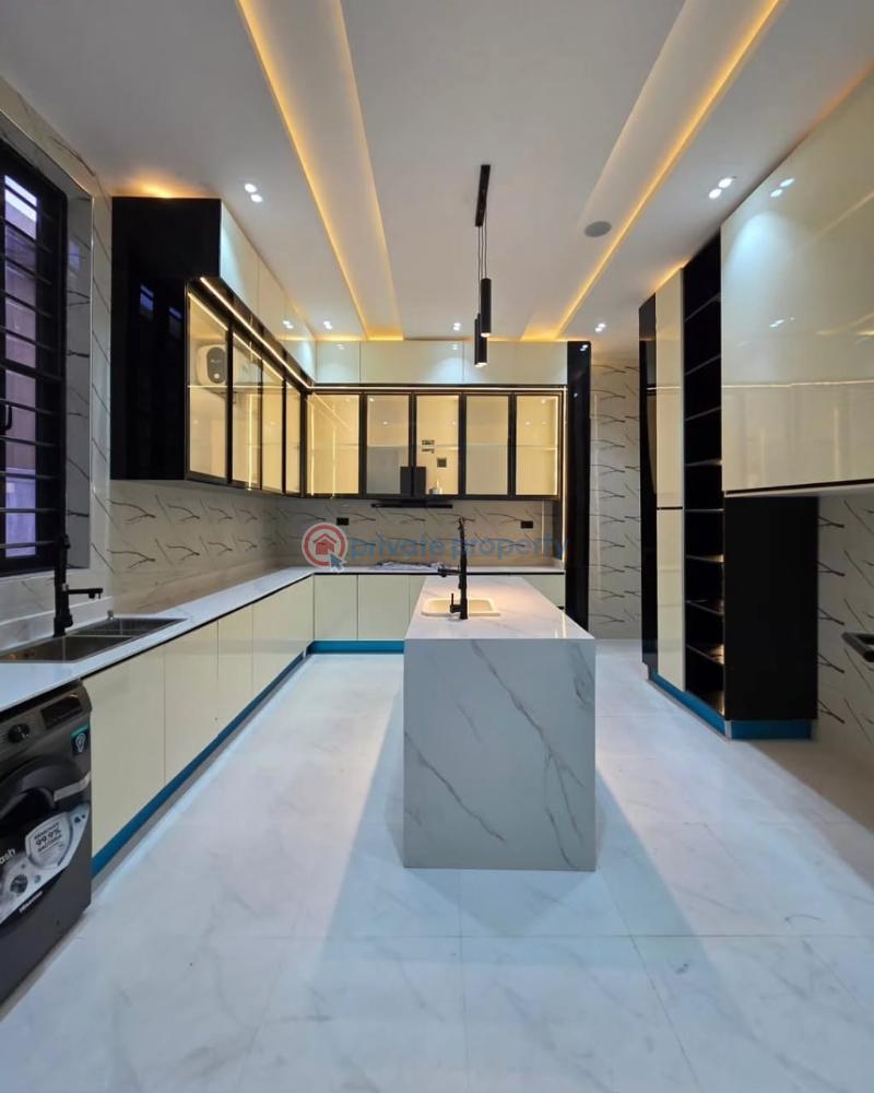 5 bedroom Detached Duplex For Sale Idado Lekki Lagos - 4