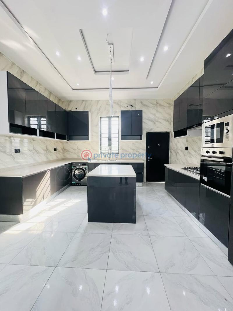 5 bedroom Detached Duplex For Sale Ikota Lekki Lagos - 3