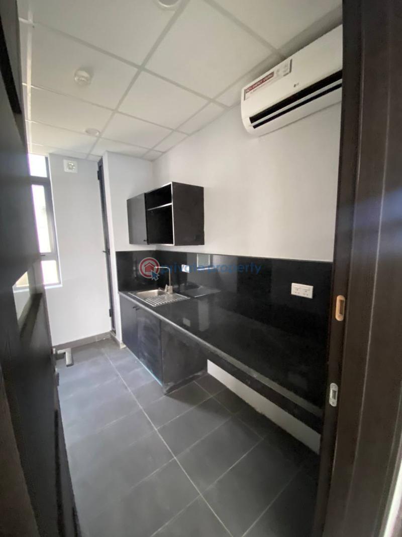 1 bedroom Commercial Property For Rent Victoria Island Lagos - 4