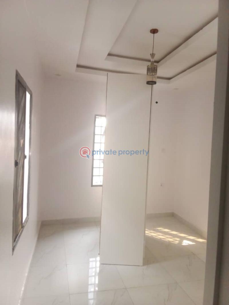 1 bedroom Self Contain For Rent United Estate Sangotedo Ajah Lagos - 7