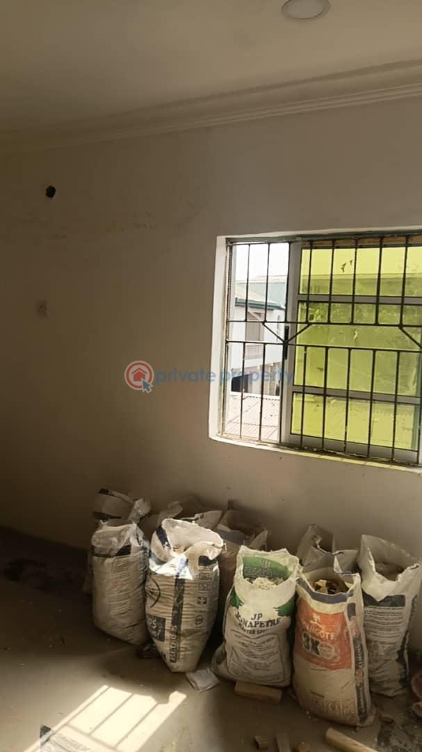 1 bedroom Flat & Apartment For Rent Ogudu Lagos - 4