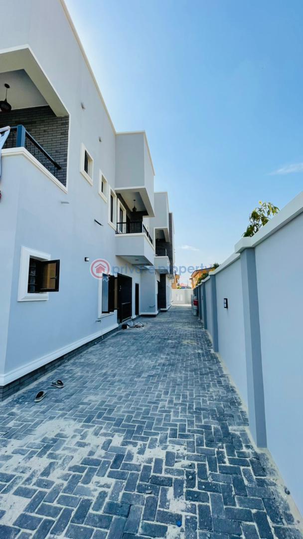 2 bedroom Flat & Apartment For Rent Ogidan Sangotedo Ajah Lagos - 2