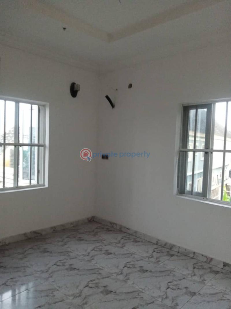 2 bedroom Flat & Apartment For Rent In A Very Secured Estate Close To Lbs Olokonla Ajah Lagos - 7