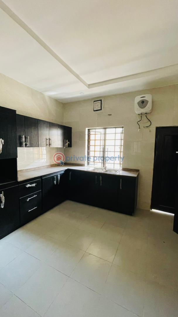 2 bedroom Flat & Apartment For Rent Ogidan Sangotedo Ajah Lagos - 3