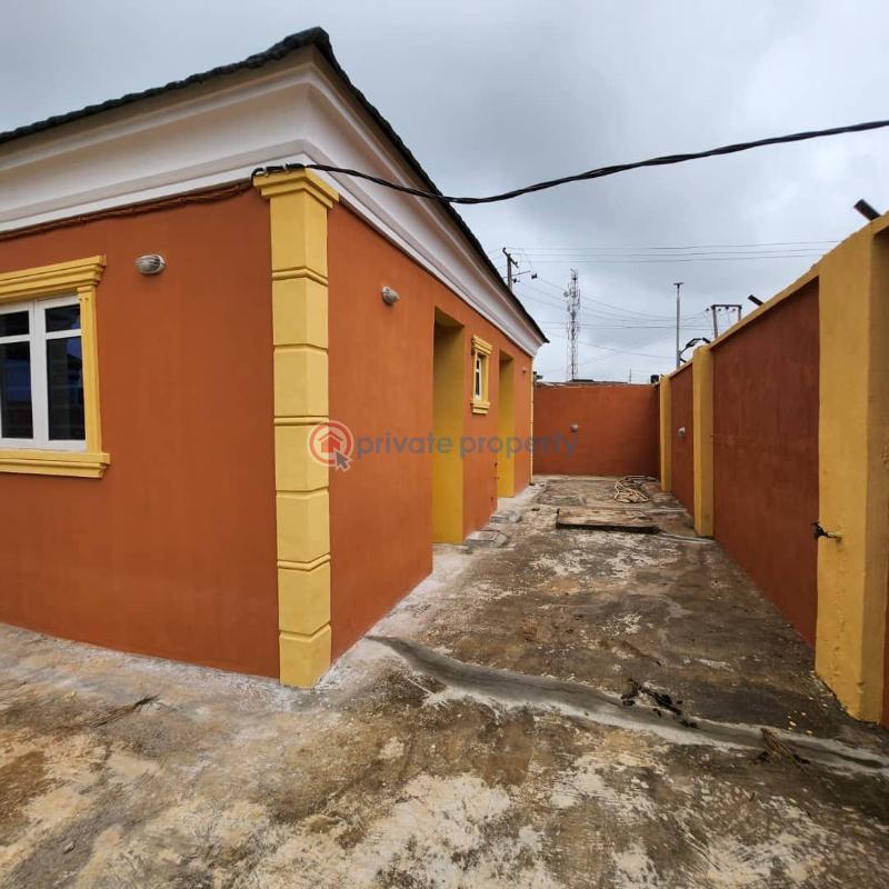 2 bedroom House For Rent Kolapo Ishola Gra Akobo Ibadan Oyo - 2