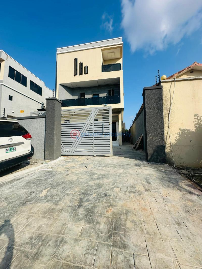 5 bedroom Detached Duplex For Sale Magodo GRA Phase 2 Kosofe/Ikosi Lagos - 1