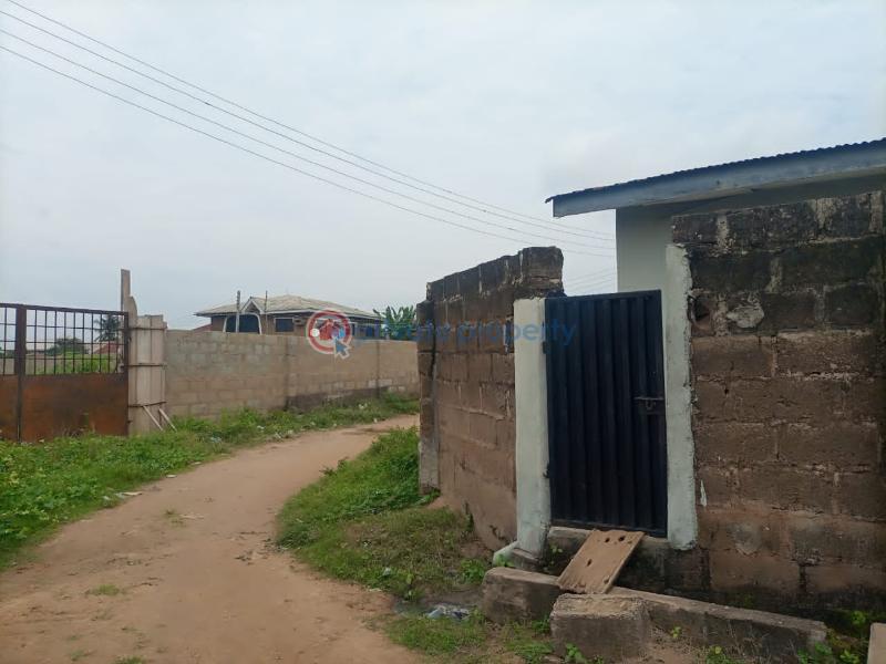 3 bedroom House For Sale Iletuntun Behind Dss Estate Ibadan Oyo - 1