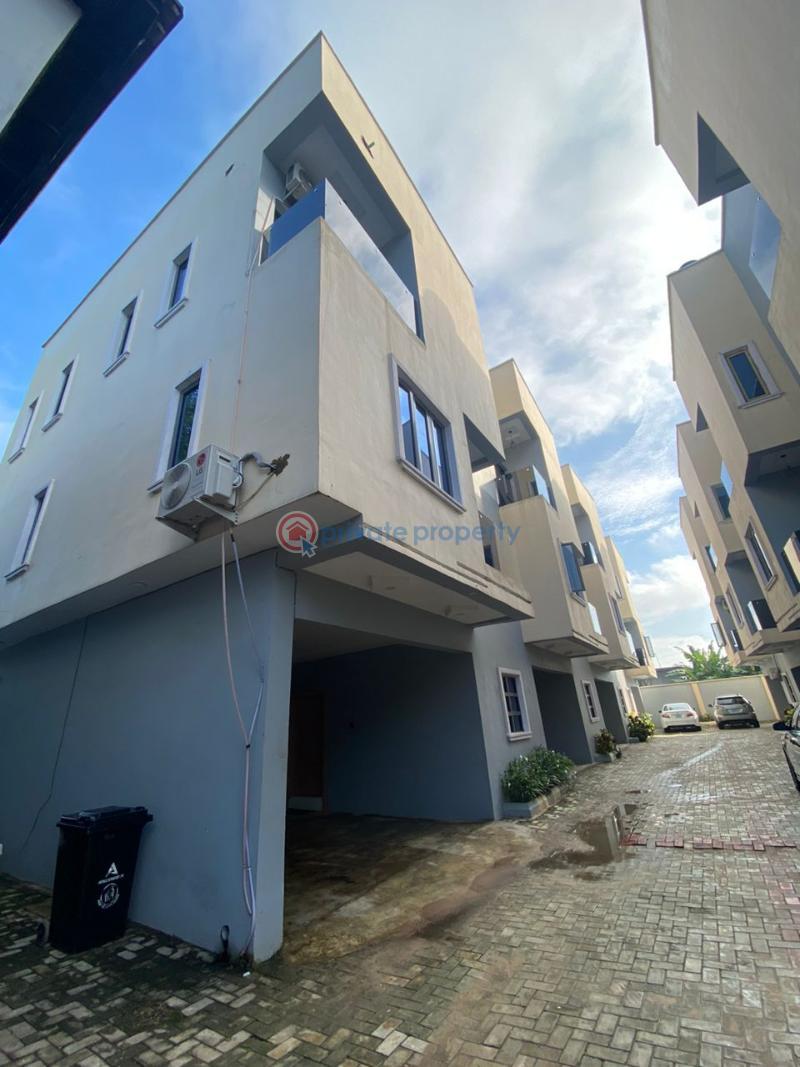 3 bedroom Terraced Duplex For Sale Akoka Yaba Lagos - 0