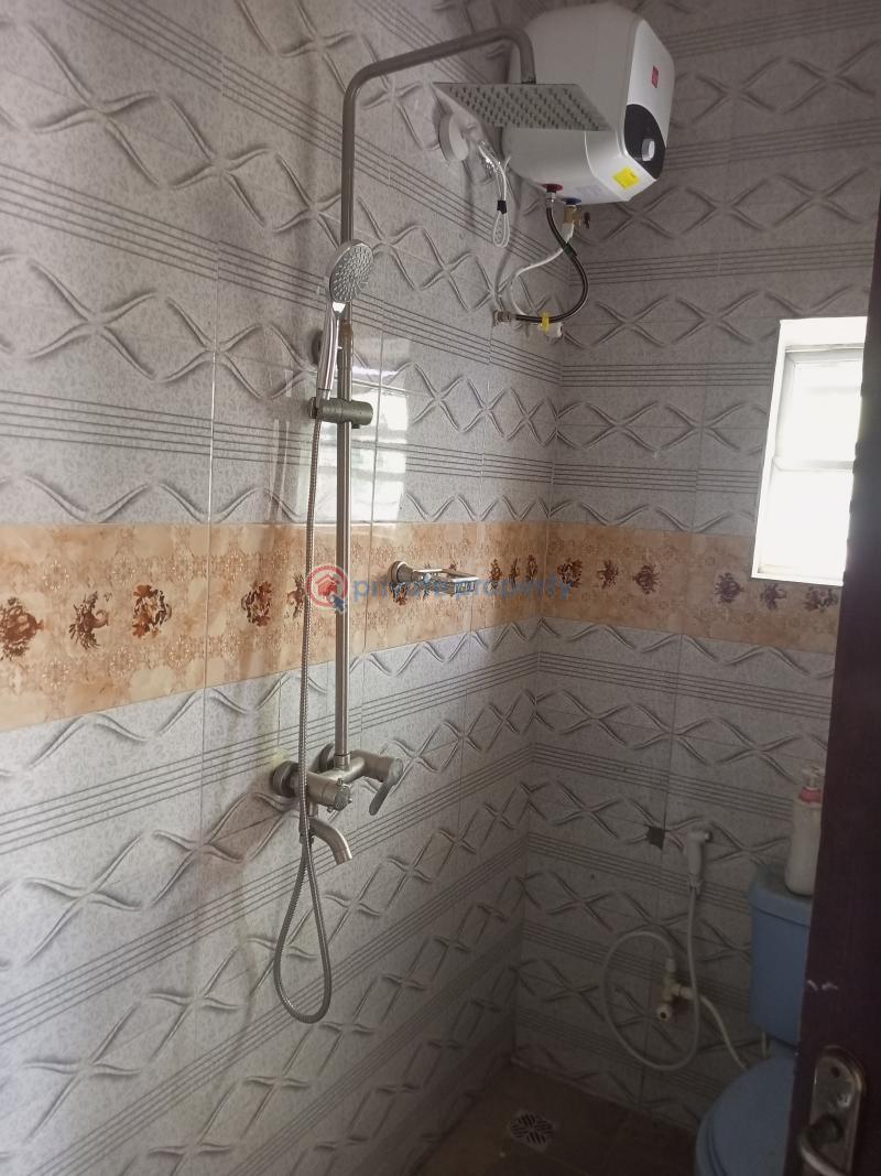 2 bedroom Flat & Apartment For Rent Tijani Salako Bucknor Estate Isolo Lagos - 1