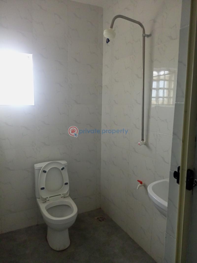 2 bedroom Block Of Flats For Rent I.k.j Bus Stop Bucknor Estate Bucknor Estate Isolo Lagos - 9