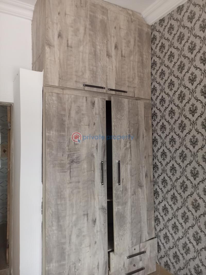 2 bedroom Flat & Apartment For Rent Tijani Salako Bucknor Estate Isolo Lagos - 4