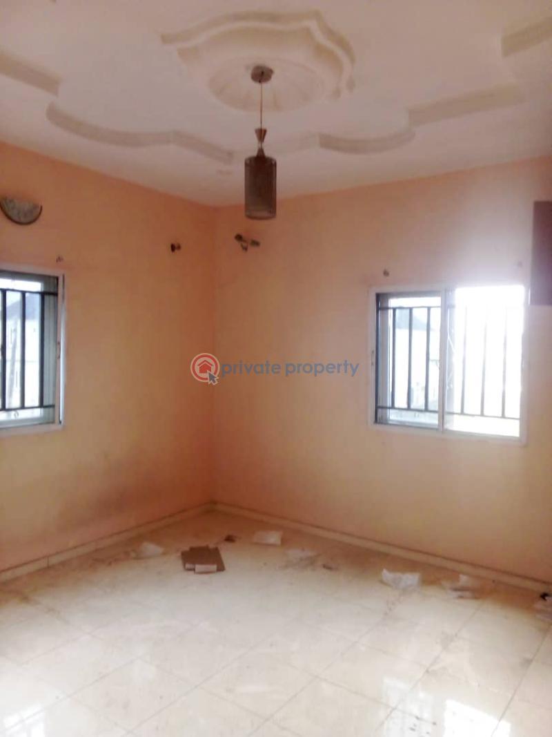 2 bedroom Block Of Flats For Rent Sangotedo Ajah Lagos - 2