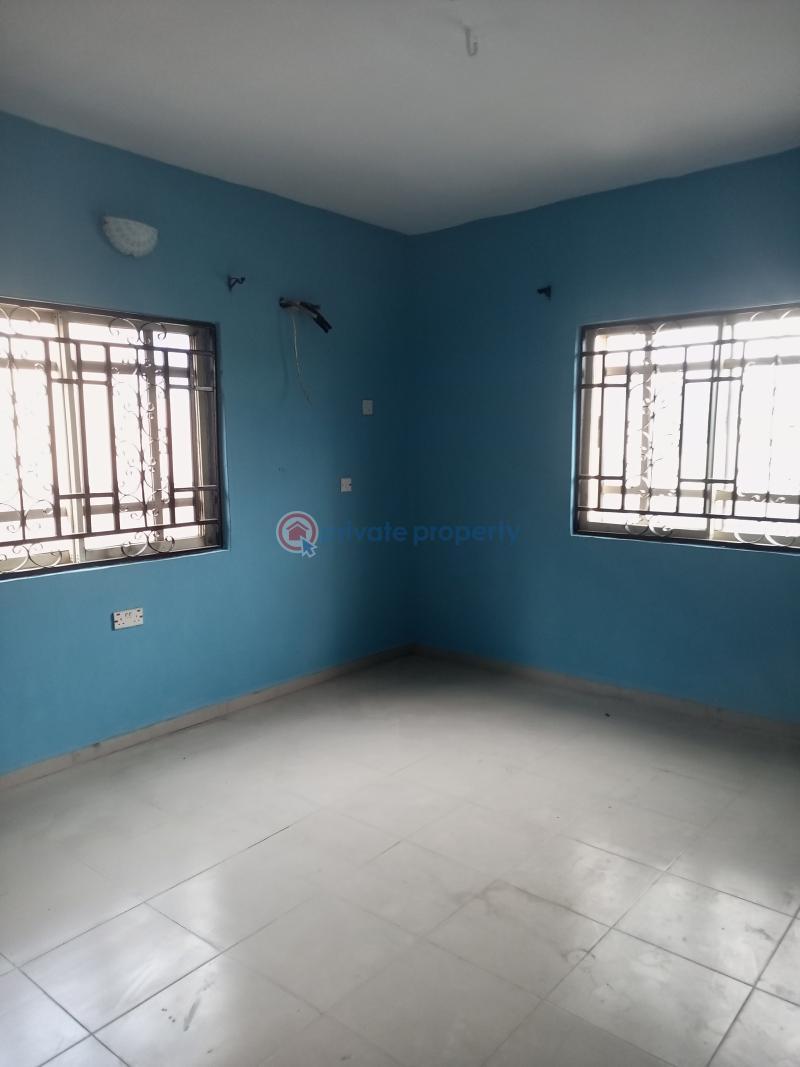 3 bedroom Flat & Apartment For Rent Transformer Bucknor Estate Isolo Lagos - 3