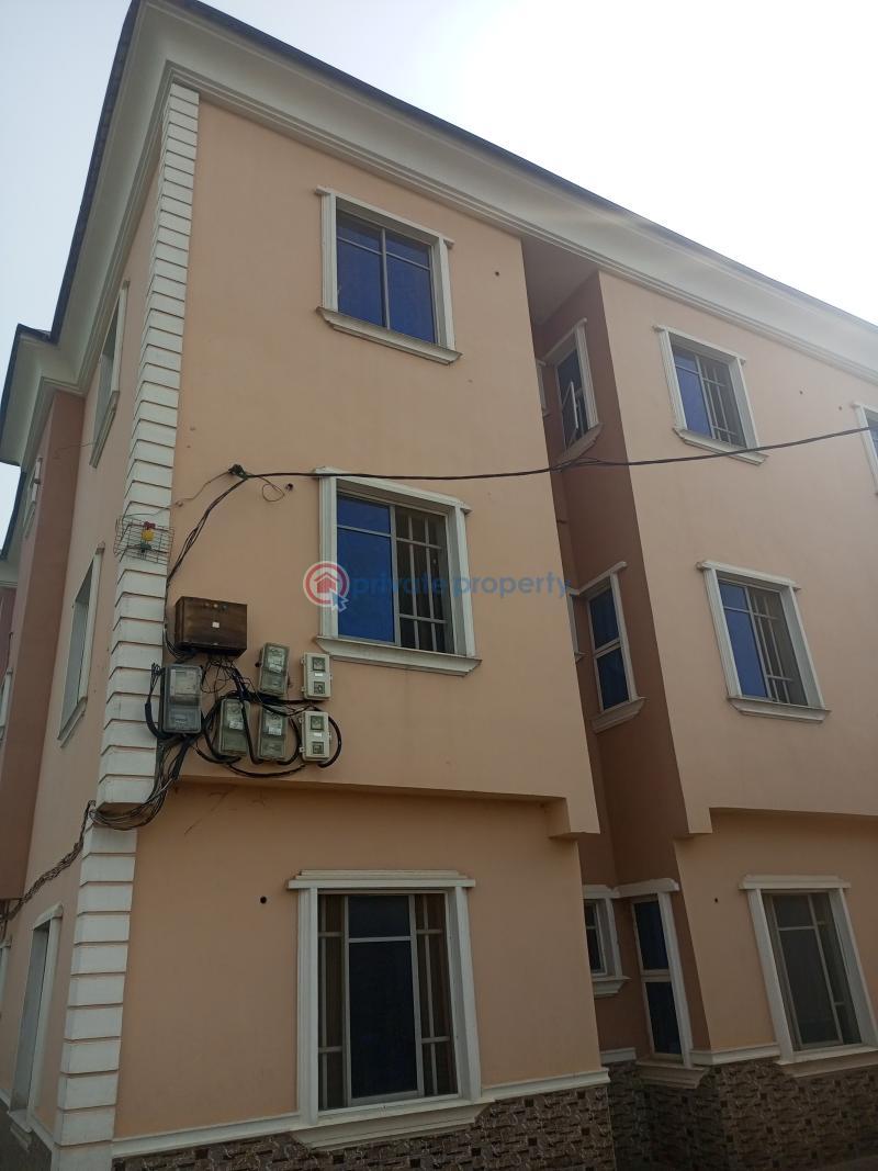3 bedroom Flat & Apartment For Rent Tijani Salako Bucknor Estate Isolo Lagos - 14