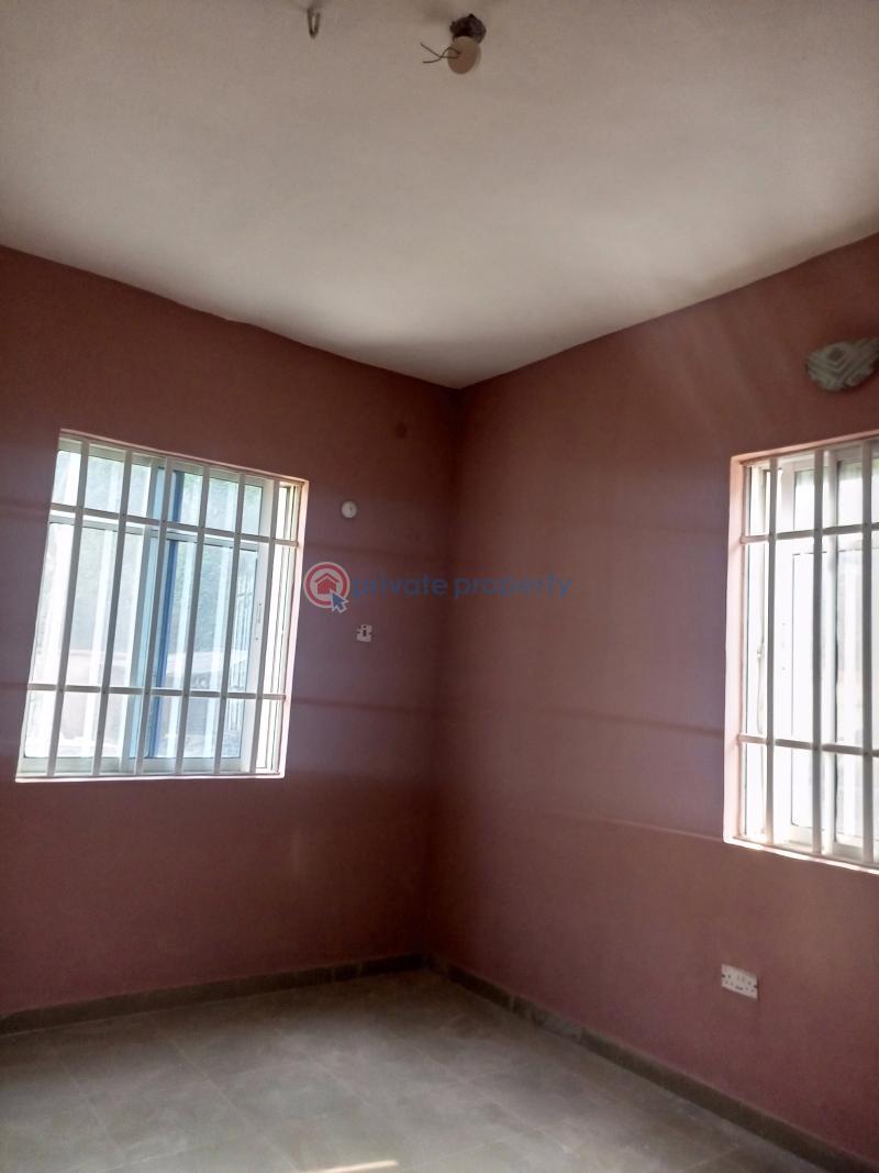 3 bedroom Flat & Apartment For Rent Tijani Salako Bucknor Estate Isolo Lagos - 15