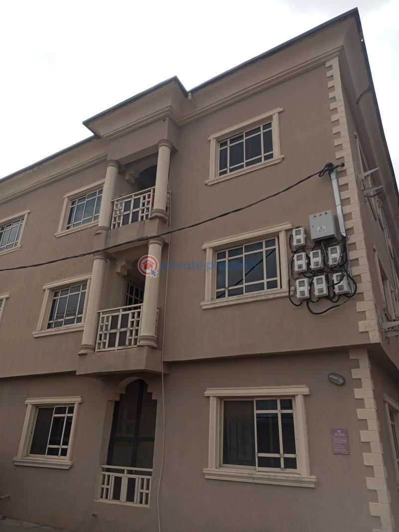 3 bedroom Flat & Apartment For Rent Transformer Bucknor Estate Isolo Lagos - 0