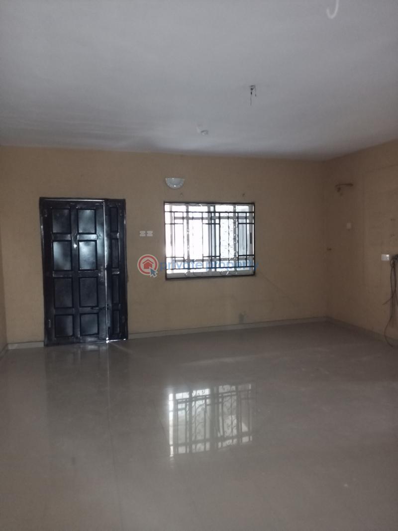 3 bedroom Flat & Apartment For Rent Transformer Bucknor Estate Isolo Lagos - 2