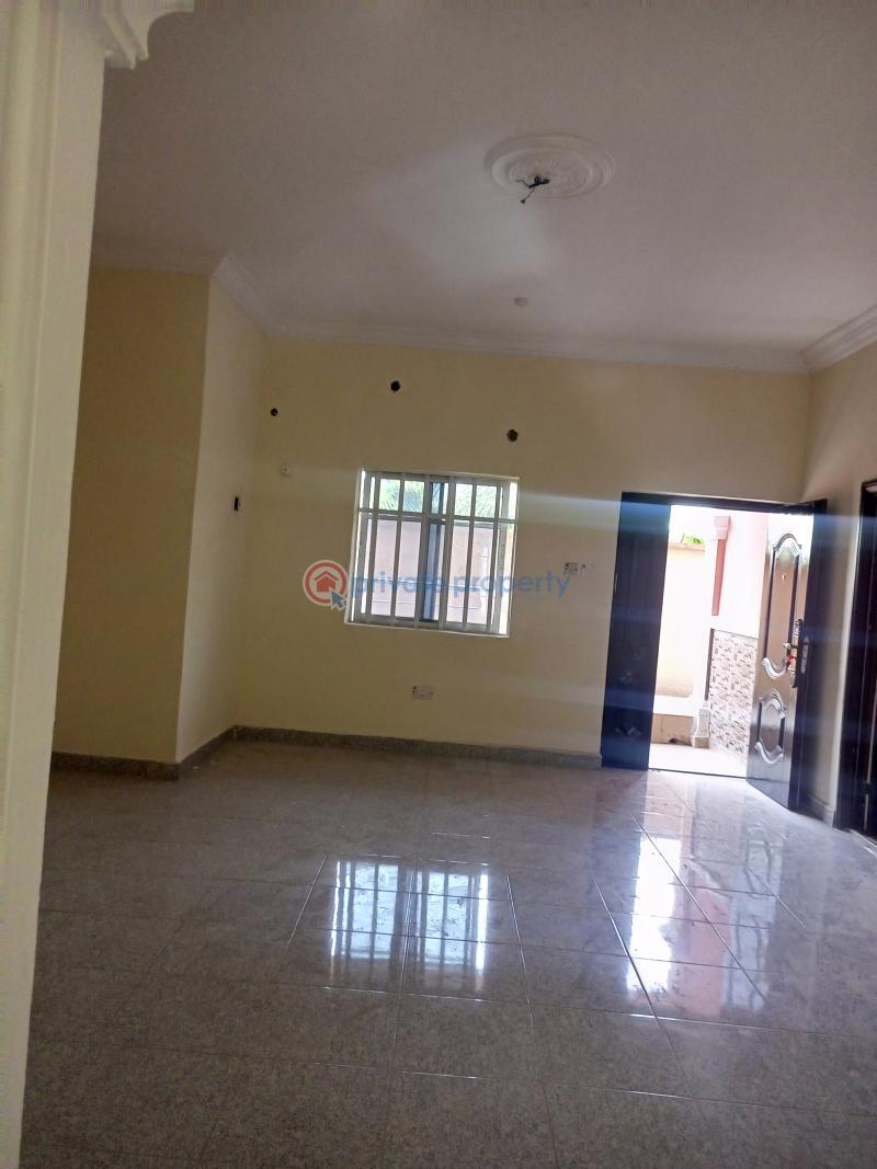 3 bedroom Flat & Apartment For Rent Tijani Salako Bucknor Estate Isolo Lagos - 12
