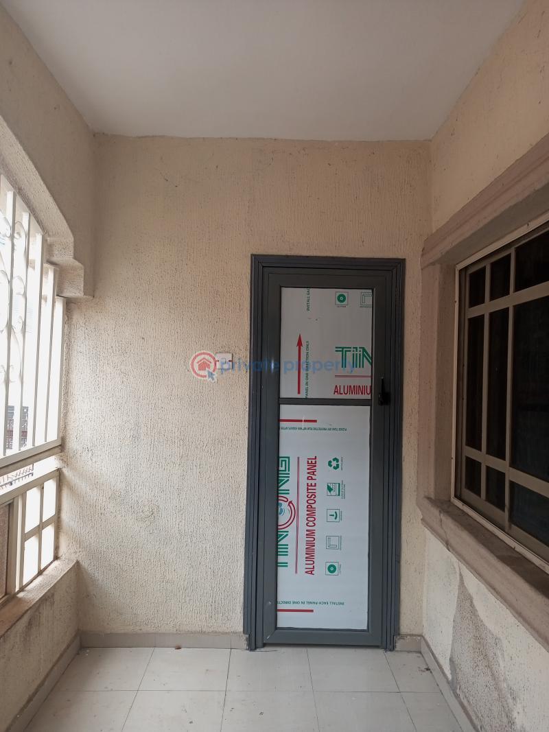 3 bedroom Flat & Apartment For Rent Transformer Bucknor Estate Isolo Lagos - 15