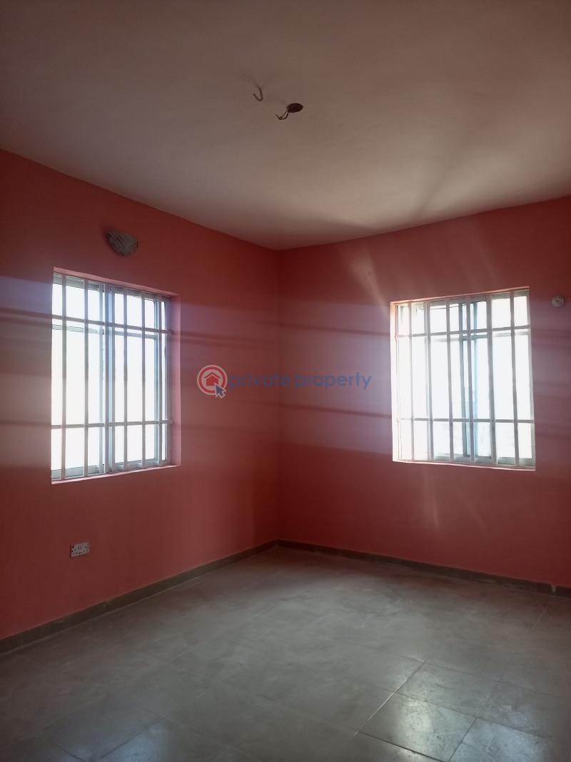 3 bedroom Flat & Apartment For Rent Tijani Salako Bucknor Estate Isolo Lagos - 9