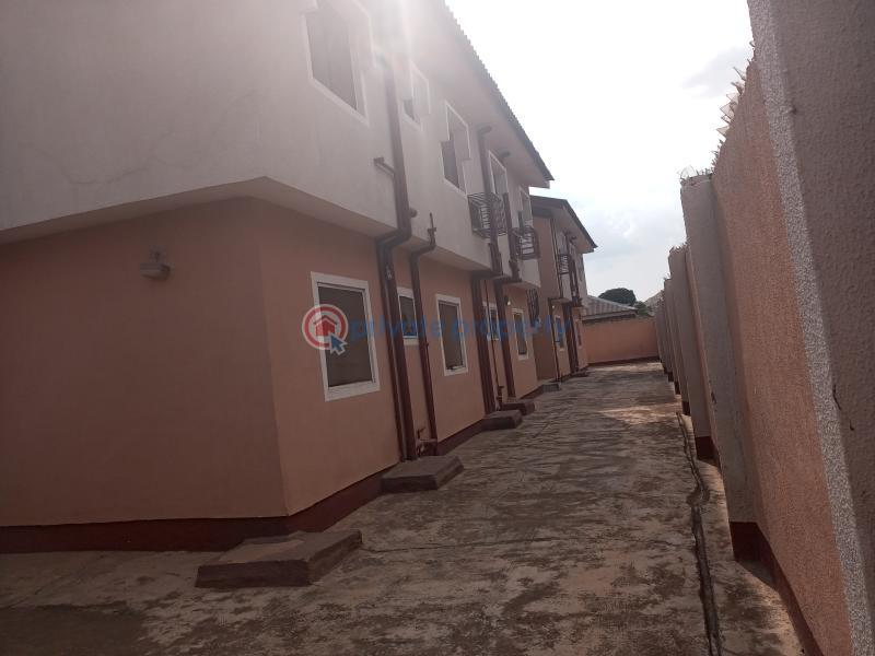 3 bedroom Flat & Apartment For Rent Agege Lagos - 1