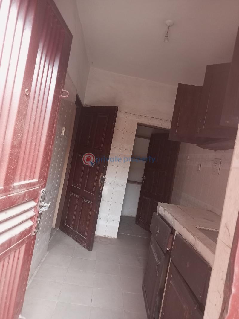 3 bedroom Flat & Apartment For Rent Agege Lagos - 6