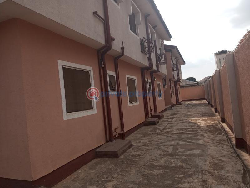 3 bedroom Flat & Apartment For Rent Agege Lagos - 7
