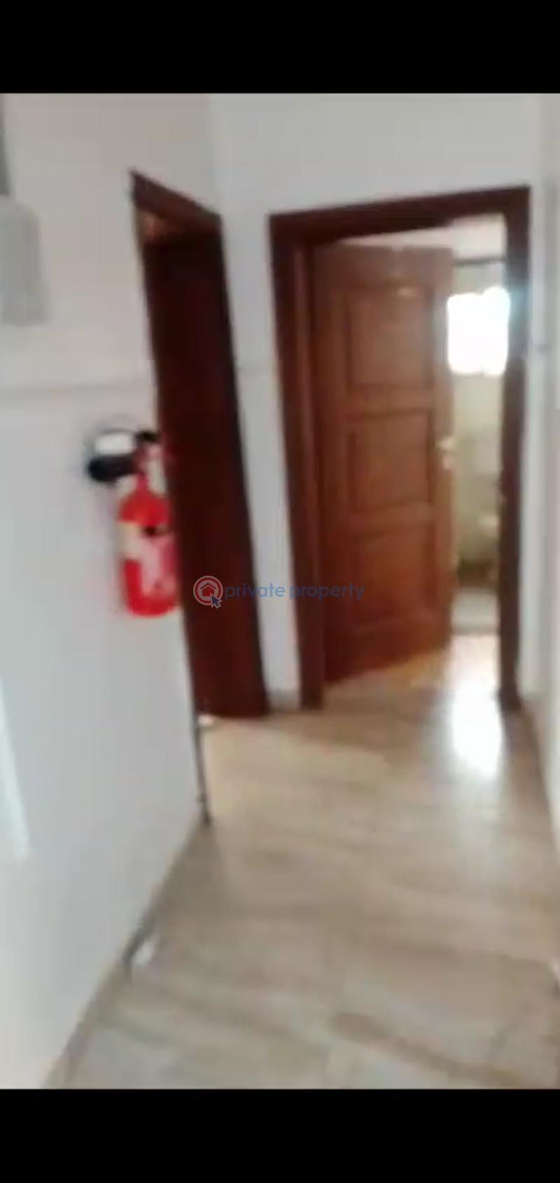 3 bedroom Block Of Flats For Rent Cmd Road Kosofe/Ikosi Lagos - 11