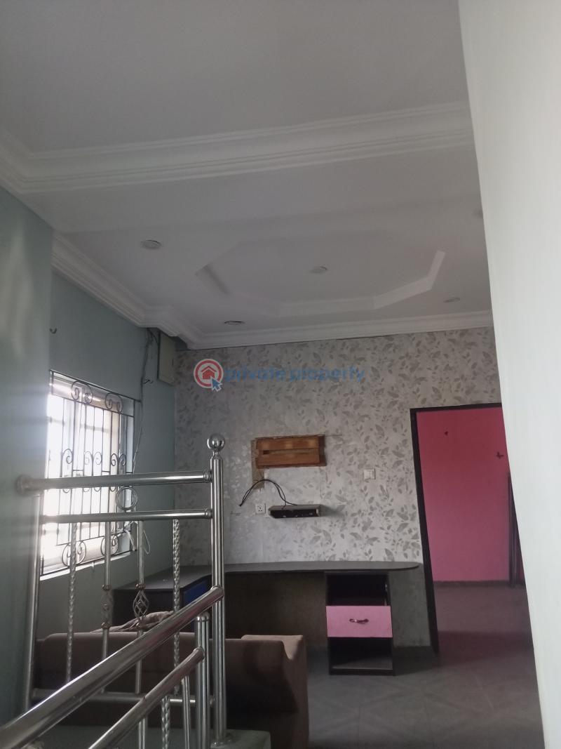 4 bedroom Flat & Apartment For Rent Transformer Bucknor Estate Isolo Lagos - 3