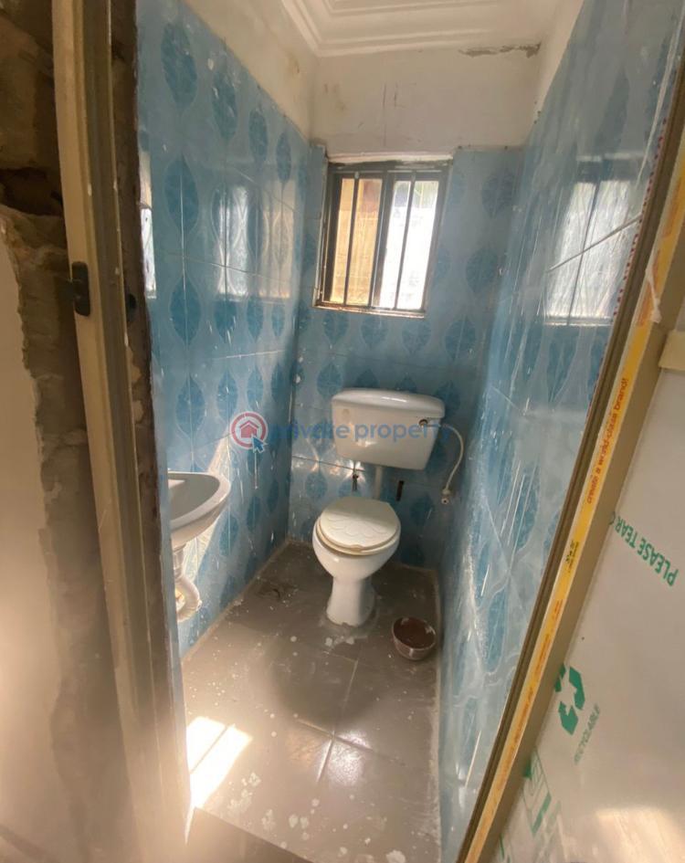 3 bedroom Block Of Flats For Rent Soluyi Gbagada Lagos - 4