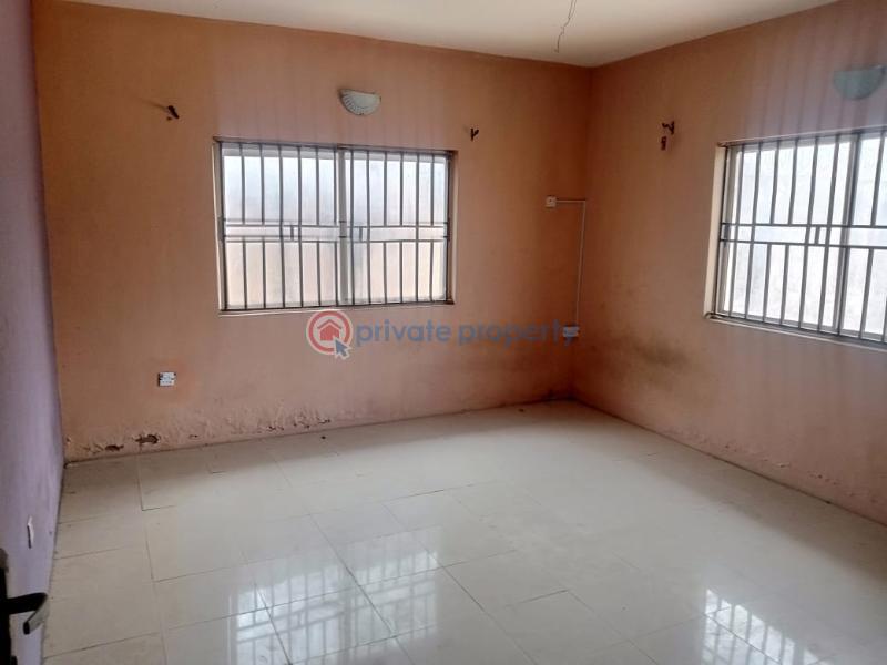 For rent 3 bedroom House Unilag Estate Magodo Phase1 Ikeja Lagos (PID