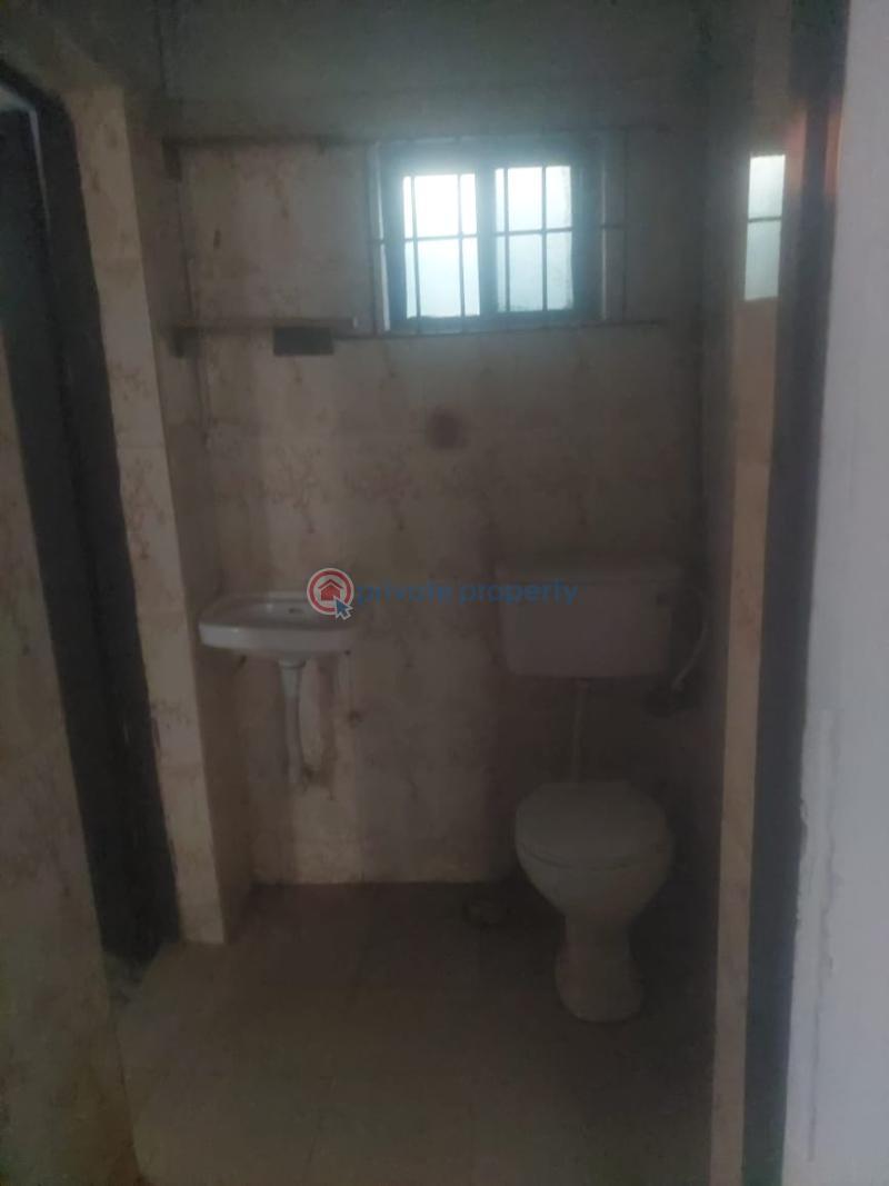 1 bedroom Mini Flat For Rent Maryland Mende Ikeja Lagos - 4