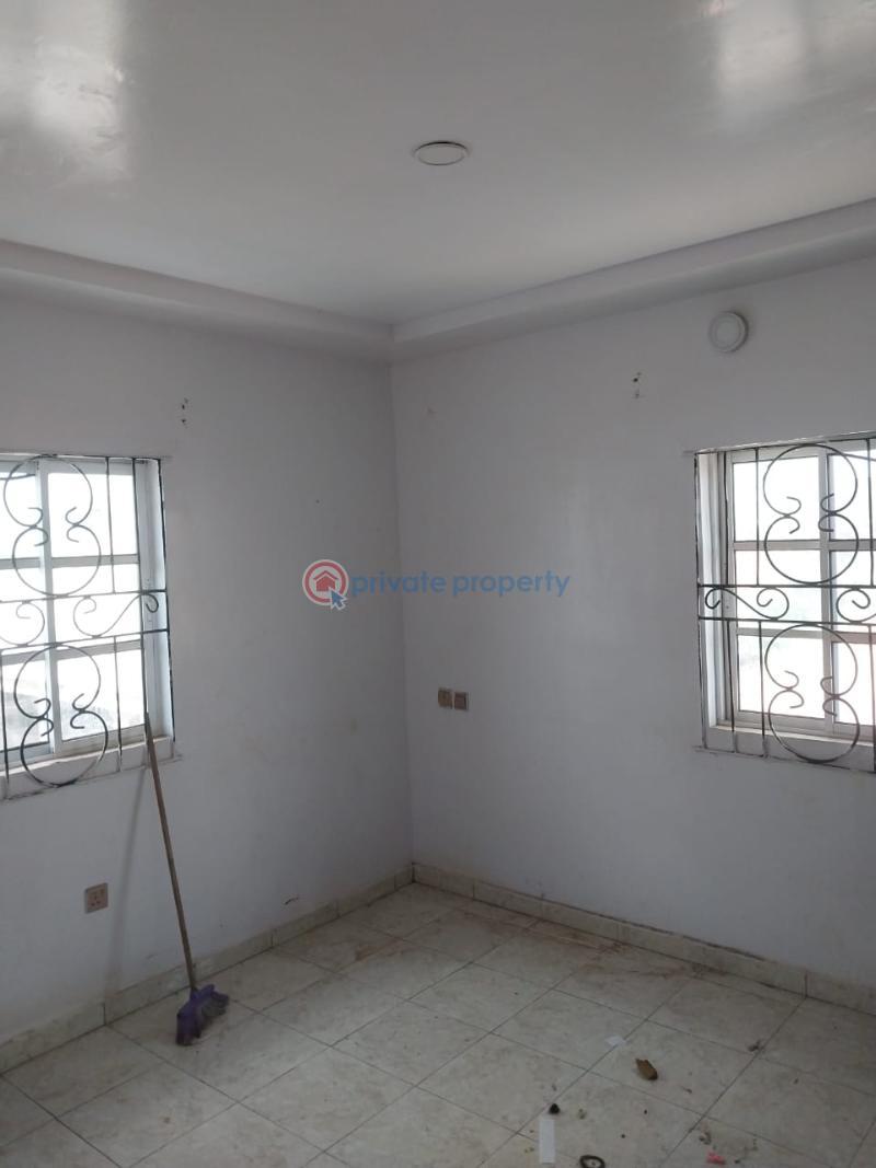 1 bedroom Flat & Apartment For Rent Ikola Command Ipaja Lagos - 8