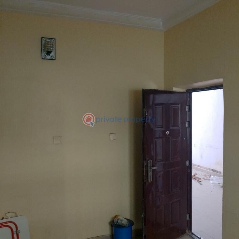 2 bedroom Flat & Apartment For Rent Ologolo Lekki Lagos - 13