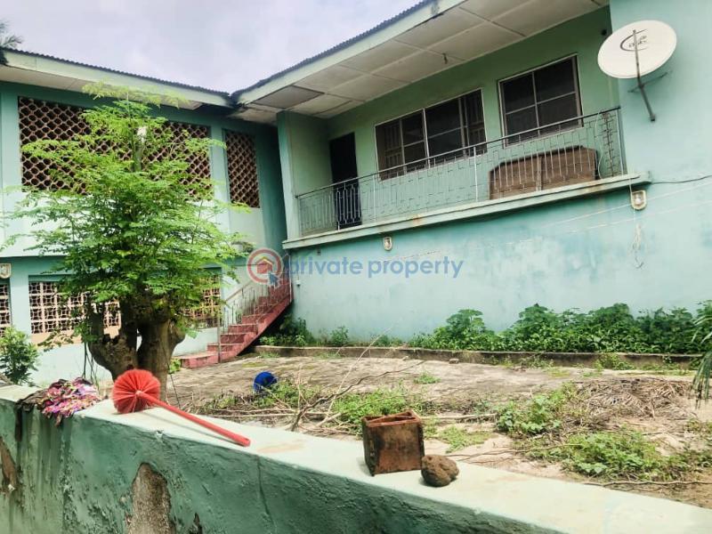 House For Sale Aoluyole Industrial Estate Main Road Along Mtn Office Waletosh Ibadan Oyo - 2