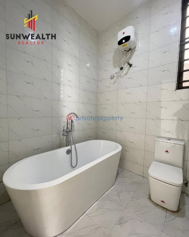 5 bedroom Detached Duplex For Sale Along Lekki Expressway Lagos - 14