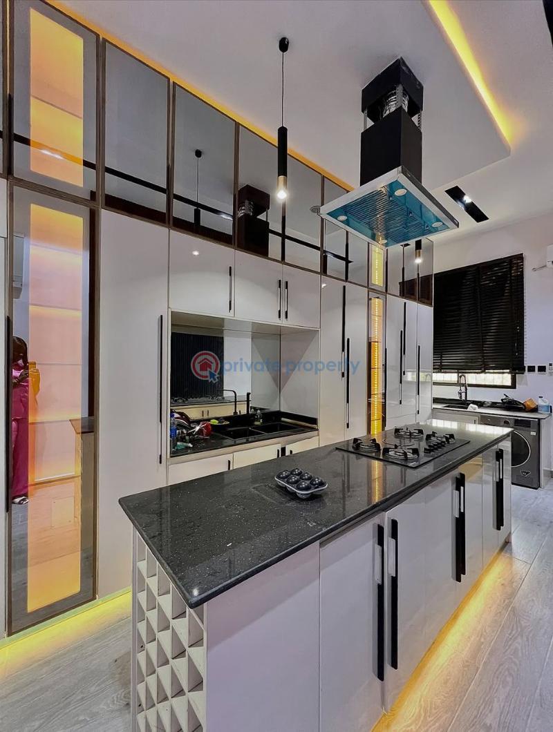 5 bedroom Detached Duplex For Sale Lekki Lagos - 5