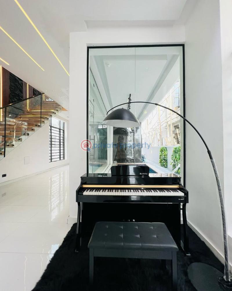 5 bedroom Detached Duplex For Sale Ikota Lekki Lagos - 2