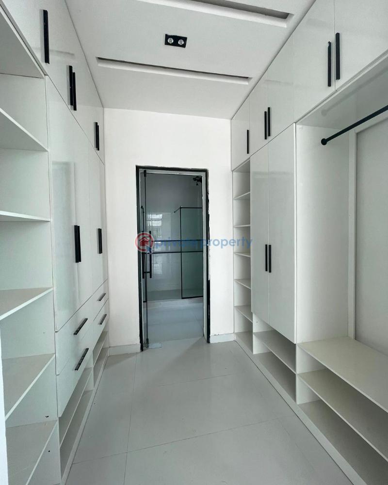 5 bedroom Semi detached Duplex For Sale Lekki Lagos - 3