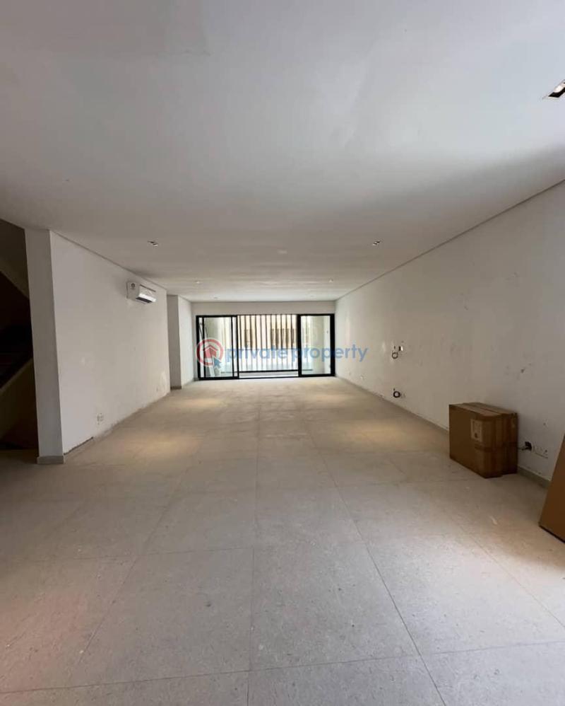 5 bedroom Terraced Duplex For Sale Banana Island Ikoyi Lagos - 5