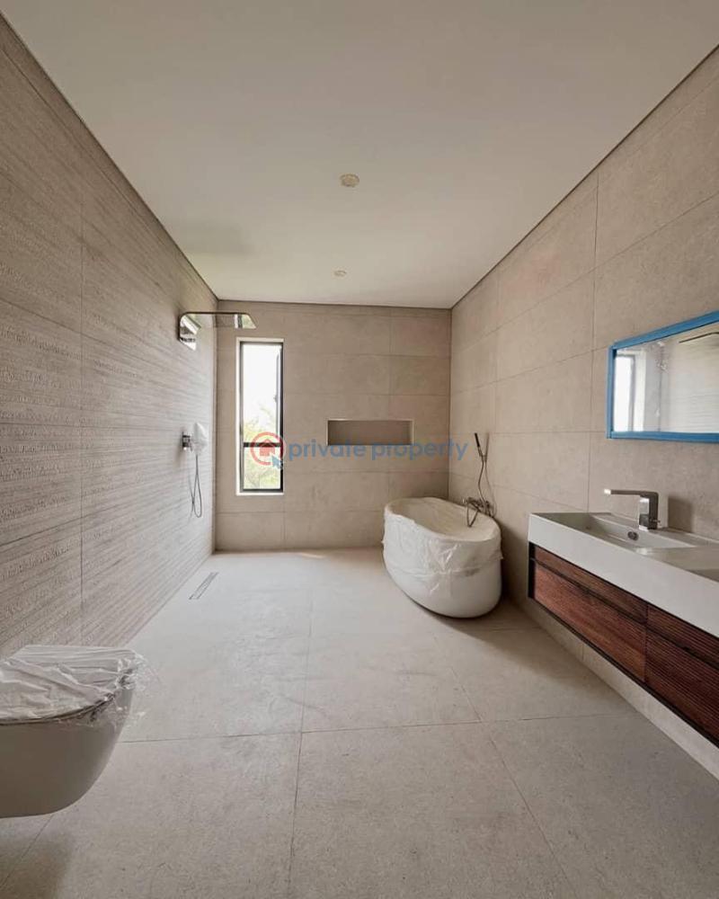 5 bedroom Terraced Duplex For Sale Banana Island Ikoyi Lagos - 4