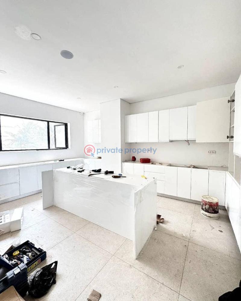 5 bedroom Terraced Duplex For Sale Banana Island Ikoyi Lagos - 17