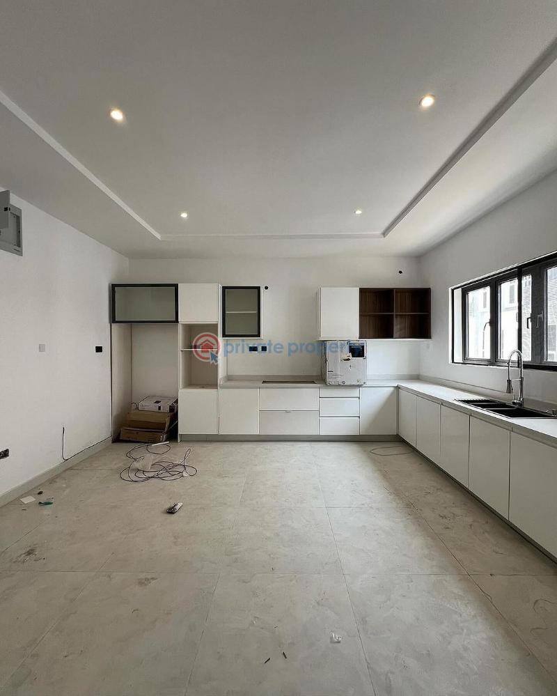4 bedroom Terraced Duplex For Sale Lekki Phase 1 Lagos - 5