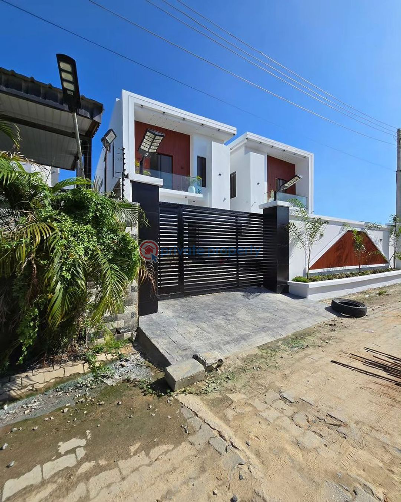 5 bedroom Detached Duplex For Sale Ologolo Lekki Lagos - 8