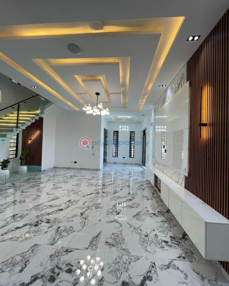 5 bedroom House For Sale Lekki Lagos - 0