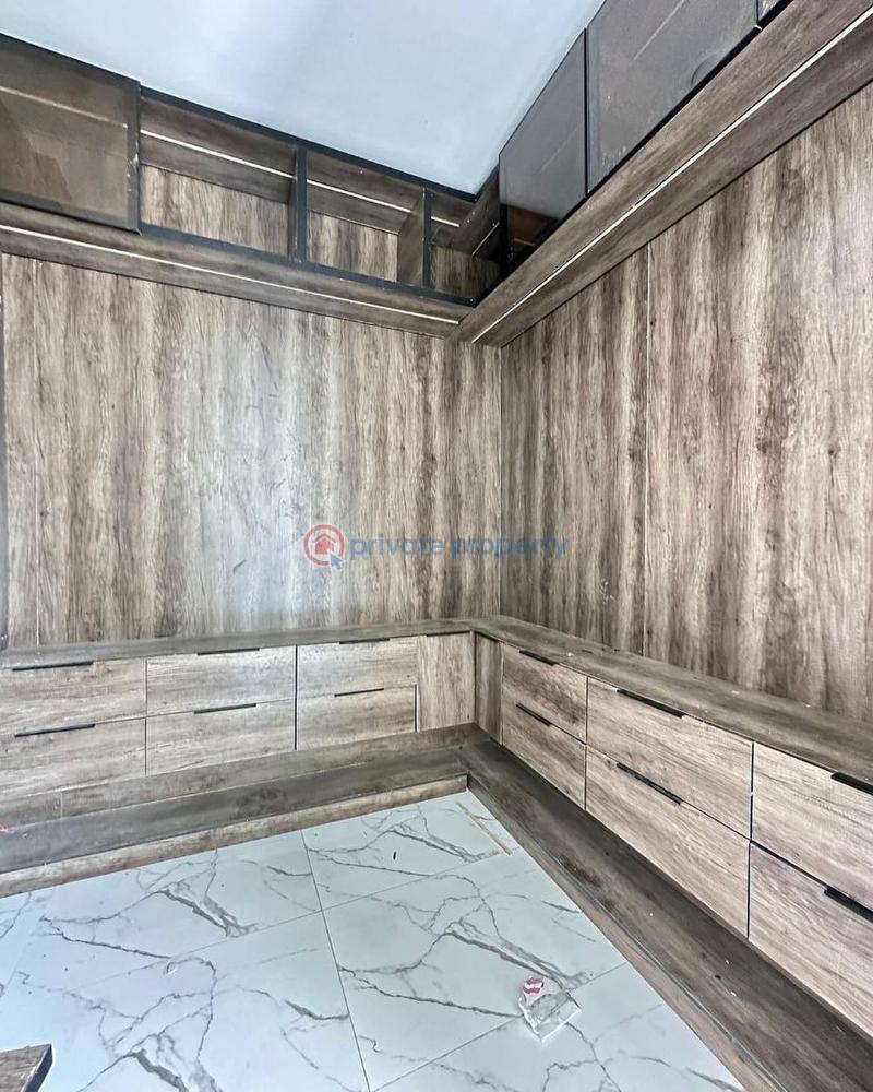 5 bedroom Detached Duplex For Sale Chevron Toll Gate Lekki Lagos - 2